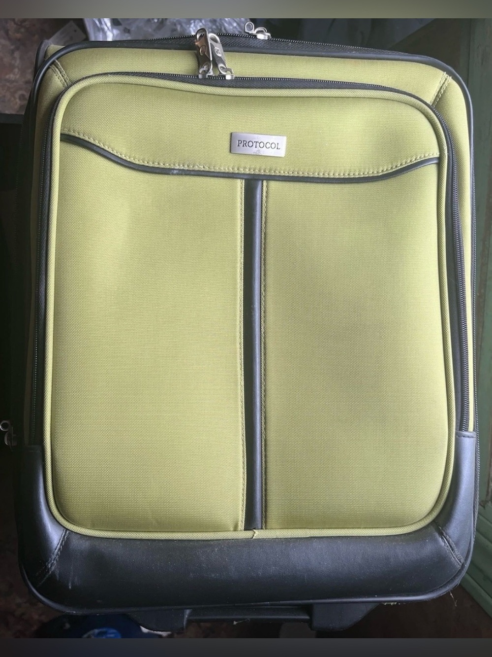 Protocol Lime Green Softside Rolling Luggage Suitcase Telescoping Handle